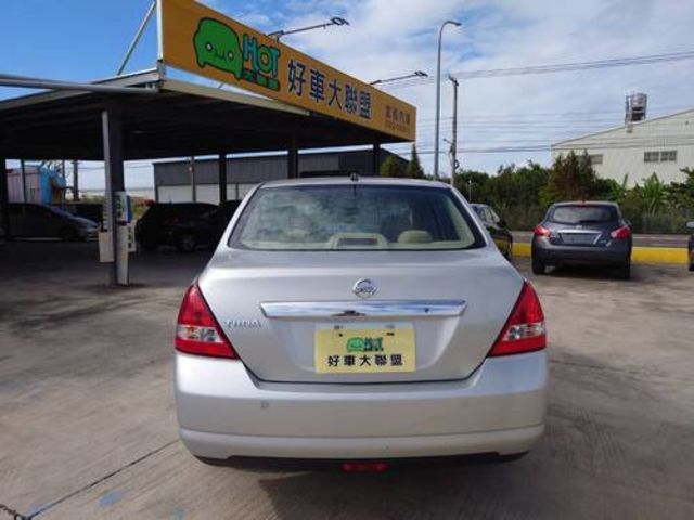 NISSAN日產 TIIDA  第8張相片