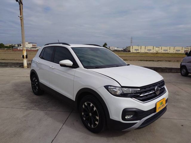 VOLKSWAGEN福斯 T-CROSS  第6張相片