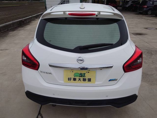 NISSAN日產 TIIDA  第5張相片