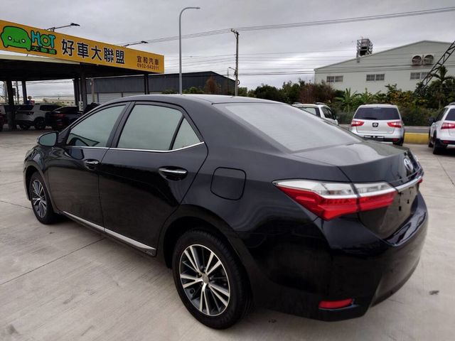 TOYOTA豐田 ALTIS  第6張相片