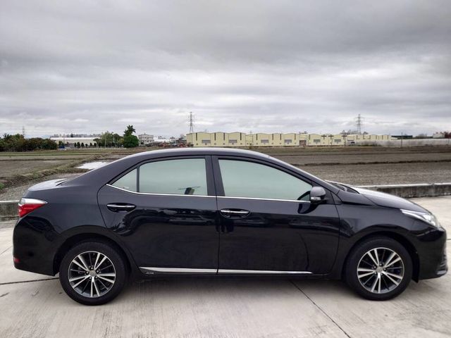 TOYOTA豐田 ALTIS  第7張相片