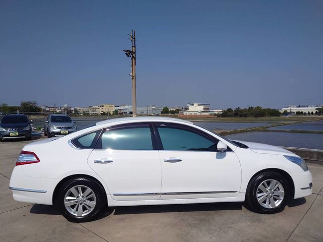 NISSAN日產 TEANA  第4張相片