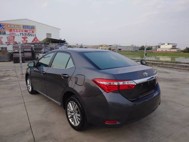 TOYOTA豐田 ALTIS  第1張相片