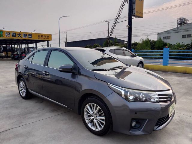 TOYOTA豐田 ALTIS  第6張相片