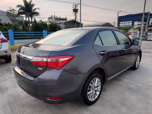 TOYOTA豐田 ALTIS  第8張相片