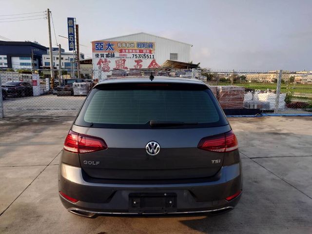 VOLKSWAGEN福斯 GOLF  第5張相片