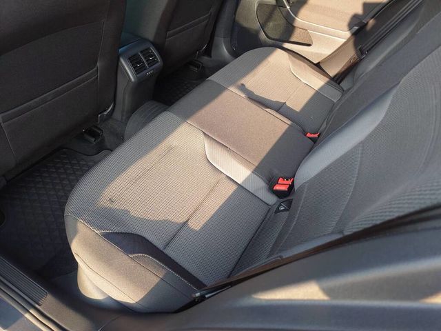 VOLKSWAGEN福斯 GOLF  第14張相片