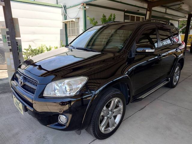 TOYOTA豐田 RAV4  第1張相片