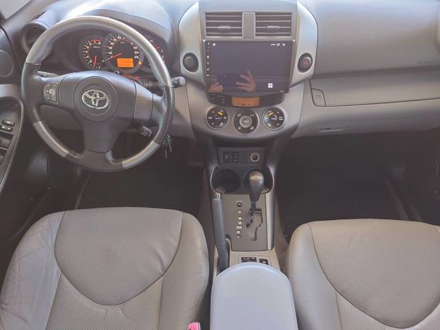 TOYOTA豐田 RAV4  第14張相片