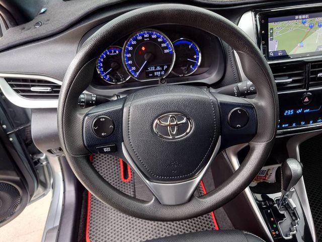 TOYOTA豐田 YARIS  第9張相片
