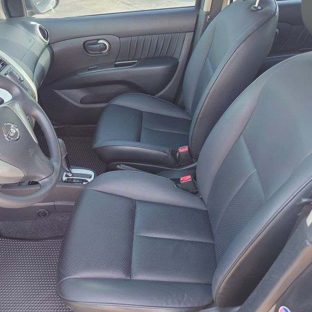 NISSAN日產 LIVINA  第15張相片