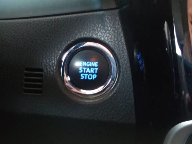 TOYOTA豐田 ALTIS  第14張相片