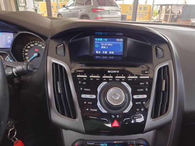 FORD福特 FOCUS  第16張相片