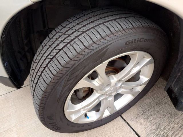 MITSUBISHI三菱 OUTLANDER  第10張相片