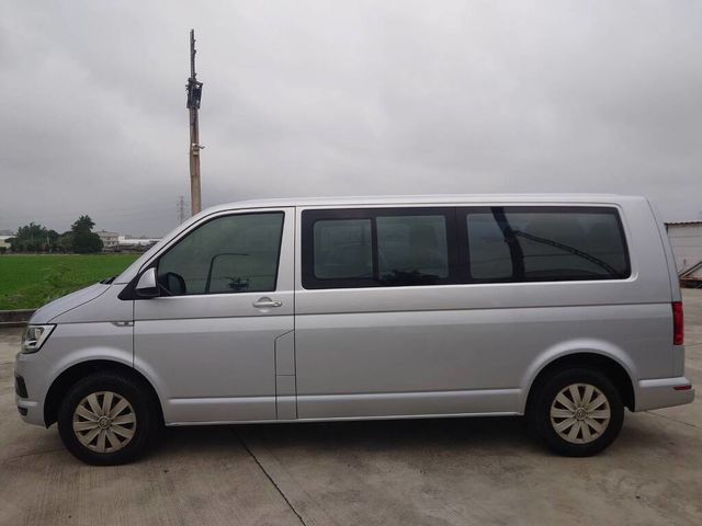 VOLKSWAGEN福斯 T6 CARAVELLE  第7張相片