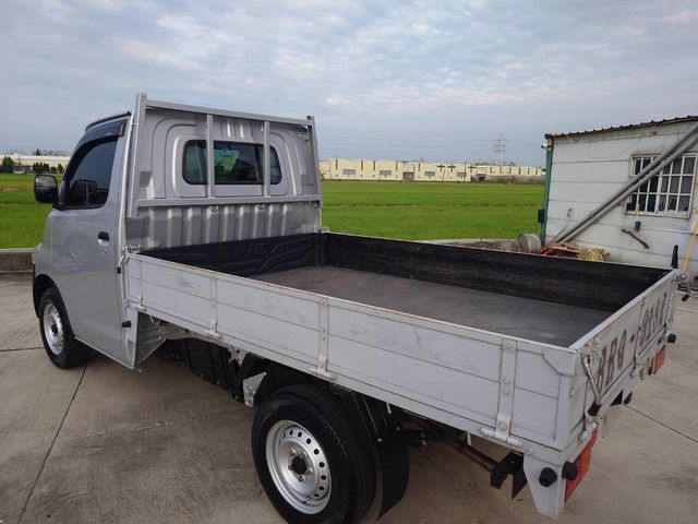 TOYOTA豐田 TOWN ACE  第3張相片