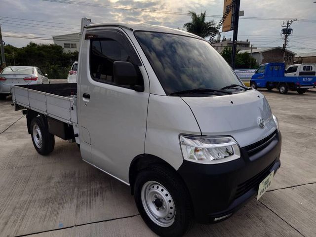 TOYOTA豐田 TOWN ACE  第7張相片