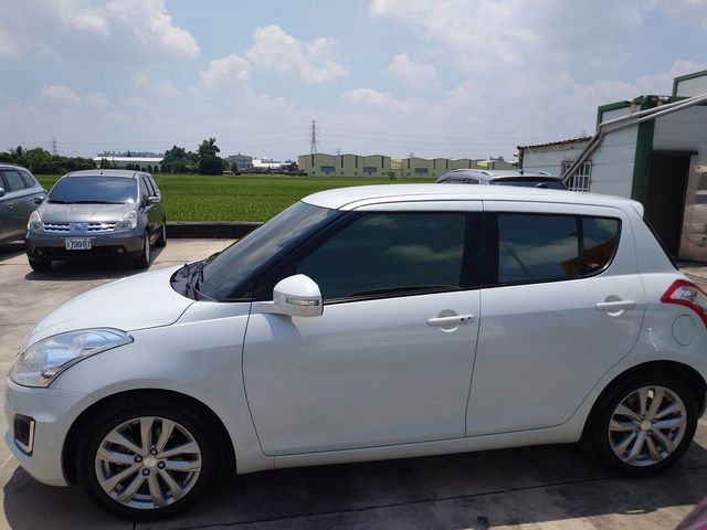 SUZUKI鈴木 SWIFT  第2張相片