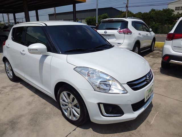 SUZUKI鈴木 SWIFT  第4張相片