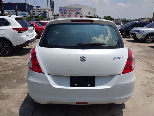 SUZUKI鈴木 SWIFT  第6張相片