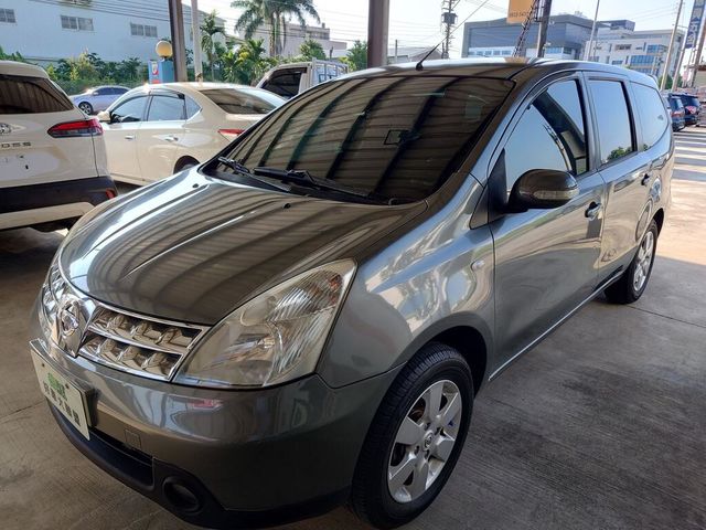 NISSAN日產 LIVINA  第1張相片
