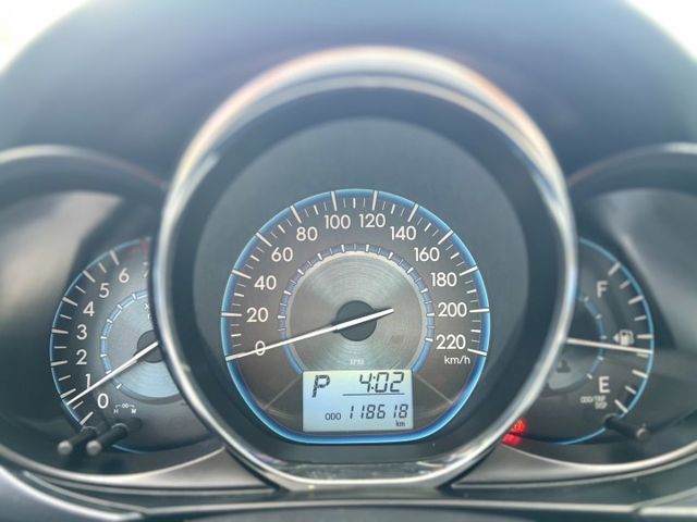 ✔雅致型✔原鈑件✔僅跑11萬✔省油小車✔內外漂亮✔無菸無待修✔1年保固✔可認證  第19張相片