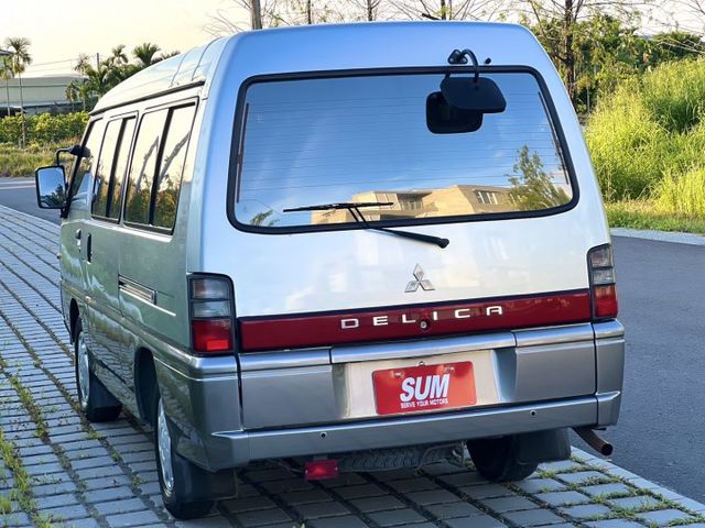 ✔八人座廂車✔原鈑件✔僅跑13萬✔內外漂亮✔好開有力✔可變更貨車牌✔可認證✔有保固  第7張相片