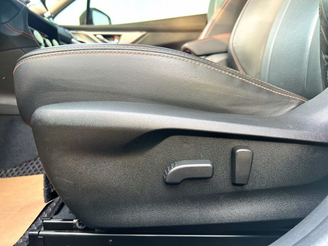 ✔EyeSight版✔全車原鈑件✔僅跑2.9萬✔360環景✔電動椅✔I KEY✔盲點✔車道偏離✔4WD✔認證+保固  第19張相片