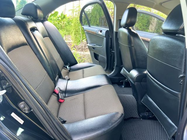 ✔雅緻版✔優質代步車✔里程保證✔認證車✔可保固✔賞車 0989747533  第14張相片
