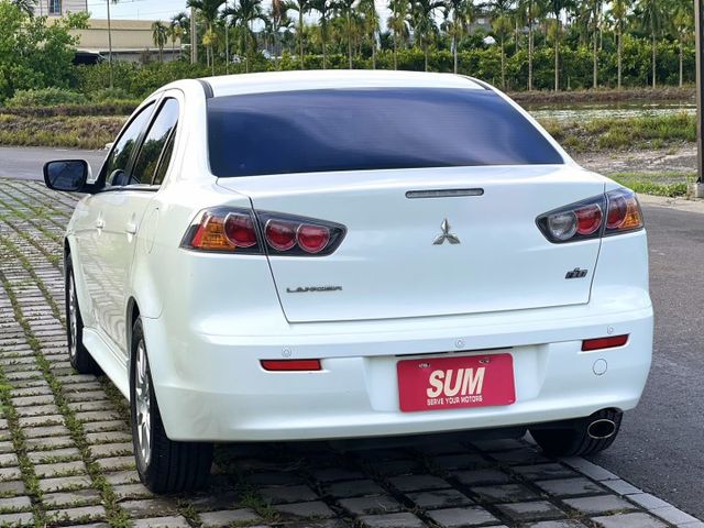 ✔Lancer iO 1.8躍動型✔原鈑件✔僅跑11萬✔一手車✔內外漂亮✔無菸✔無待修✔安卓機✔認證車  第7張相片