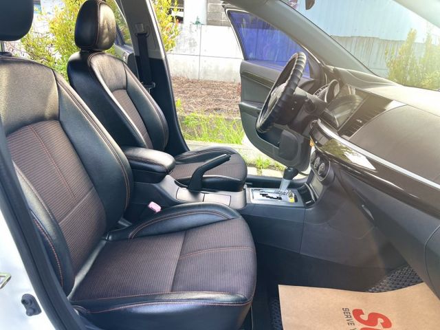 ✔Lancer iO 1.8躍動型✔原鈑件✔僅跑11萬✔一手車✔內外漂亮✔無菸✔無待修✔安卓機✔認證車  第12張相片