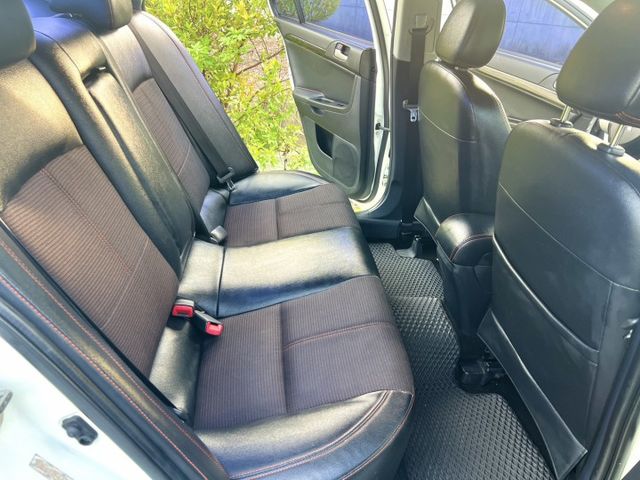 ✔Lancer iO 1.8躍動型✔原鈑件✔僅跑11萬✔一手車✔內外漂亮✔無菸✔無待修✔安卓機✔認證車  第13張相片