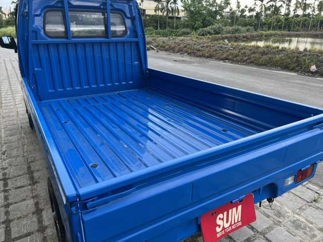 ✔1.3 手排 ✔原鈑件✔僅跑14萬✔鐵斗✔底盤漂亮無鏽蝕✔原廠保養✔認證車✔一年保固  第8張相片