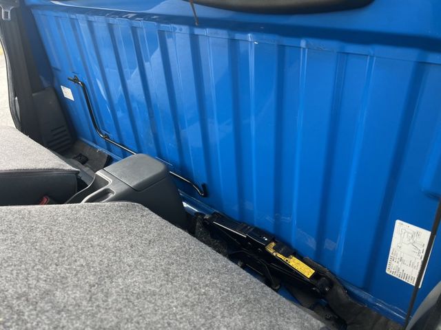 ✔1.3 手排 ✔原鈑件✔僅跑14萬✔鐵斗✔底盤漂亮無鏽蝕✔原廠保養✔認證車✔一年保固  第14張相片