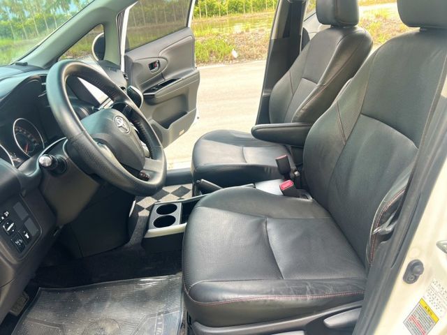 ✔七人座 經典版✔全車原鈑件✔僅跑11萬✔車況超美✔無待修✔無菸車✔安卓機✔後座出風口✔認證+保固  第11張相片