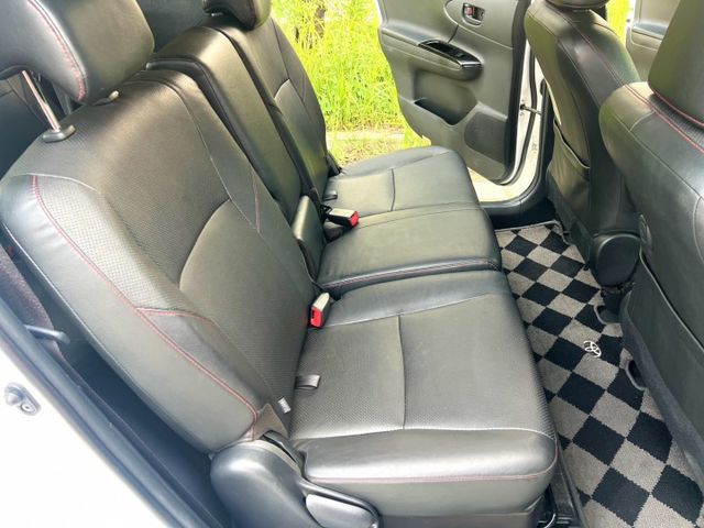 ✔七人座 經典版✔全車原鈑件✔僅跑11萬✔車況超美✔無待修✔無菸車✔安卓機✔後座出風口✔認證+保固  第13張相片