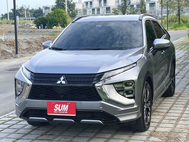 ✔卓越版✔里程保證✔升級安卓機✔360環景✔雙電動椅✔1.5渦輪✔盲點✔HUD抬頭✔附認證+保固  第3張相片