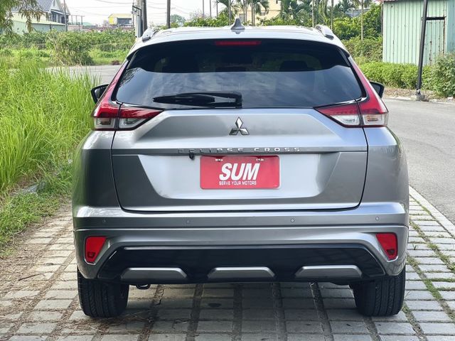 ✔卓越版✔里程保證✔升級安卓機✔360環景✔雙電動椅✔1.5渦輪✔盲點✔HUD抬頭✔附認證+保固  第6張相片