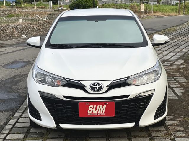 ✔經典版✔原鈑件✔僅跑6萬✔女用漂亮車✔CARPLAY✔電折後試鏡✔感應式頭燈✔循跡防滑✔附認證及兩年保固  第2張相片