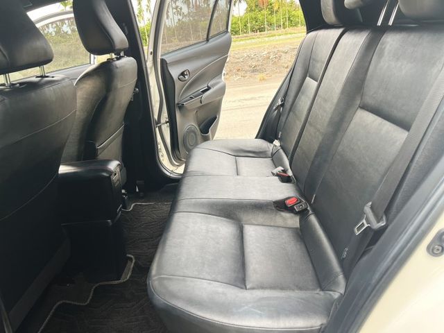 ✔經典版✔原鈑件✔僅跑6萬✔女用漂亮車✔CARPLAY✔電折後試鏡✔感應式頭燈✔循跡防滑✔附認證及兩年保固  第14張相片