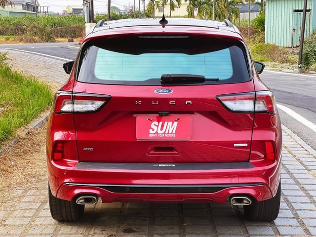 ✔頂級 ST-Line版✔原鈑件✔僅跑8萬✔美車況✔全程原廠保養✔原廠保固中✔AWD✔電尾門✔認證+保固  第6張相片