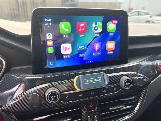 ✔頂級 ST-Line版✔原鈑件✔僅跑8萬✔美車況✔全程原廠保養✔原廠保固中✔AWD✔電尾門✔認證+保固  第19張相片