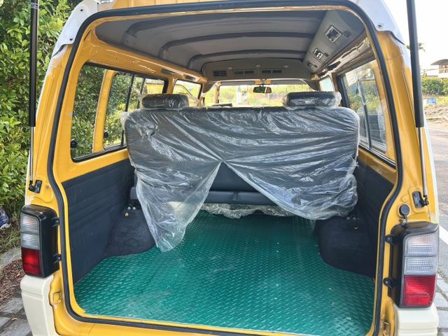 ✔手排 八人座 娃娃車改✔原鈑件✔僅跑13萬✔後座全新座椅✔全新烤漆✔無待修✔原廠保養✔附認證及保固  第14張相片