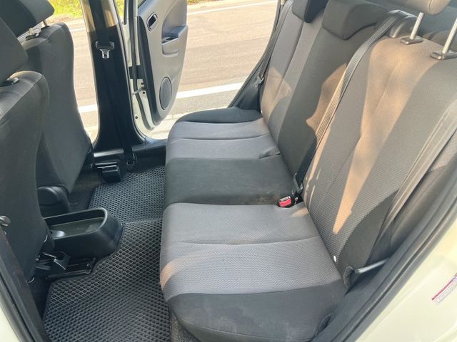 ✔1.5 尊貴版✔里程保證✔便宜代步車✔可長途✔省油省稅✔  第13張相片