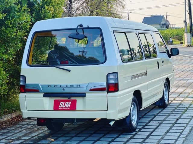 ✔手排 八人座 娃娃車改✔原鈑件✔僅跑13萬✔後座全新座椅✔全新烤漆✔無待修✔原廠保養✔附認證及保固  第5張相片