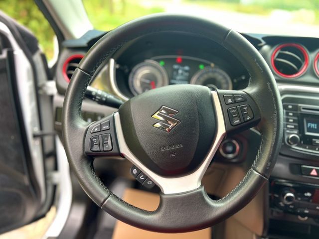 ✔本月特價✔S版 1.4cc✔全車原鈑件✔僅跑8萬✔一手車✔渦輪增壓✔LED頭燈✔盲點偵測✔換檔撥片✔認證車✔一年保固  第10張相片