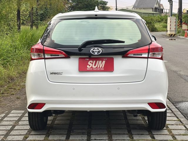 ✔經典版✔原鈑件✔僅跑6萬✔女用漂亮車✔CARPLAY✔電折後試鏡✔感應式頭燈✔循跡防滑✔附認證及兩年保固  第6張相片