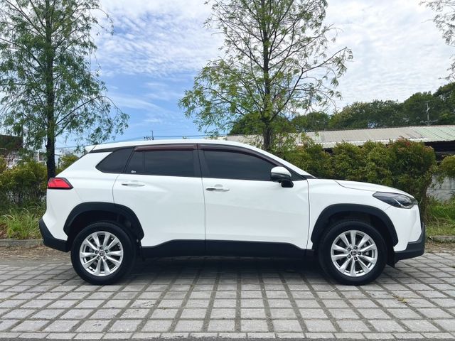 ✔豪華版✔原鈑件✔里程8萬✔360環景✔CARPLAY✔原廠保養紀錄✔高妥善率✔附認證及兩年保固  第4張相片