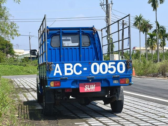 ✔手排 1.2 ✔低里程僅跑12萬✔便宜實用小貨車✔車斗可依需求做更改✔附保固及認證書  第7張相片