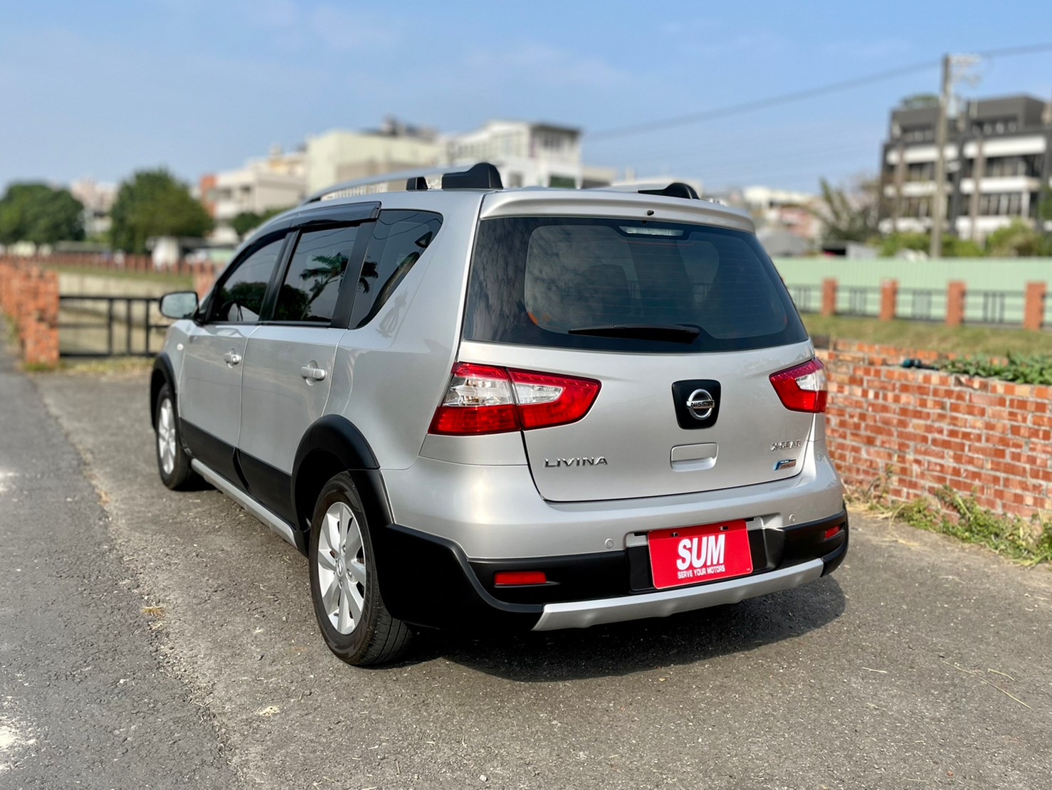 頂級 恆溫 皮椅 鋁圈 車頂架  第5張相片